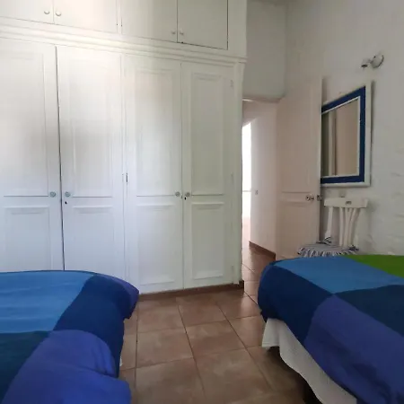 2 Bedroom Next Yumbo Center. Free Parking Playa del Ingles (Gran Canaria)
